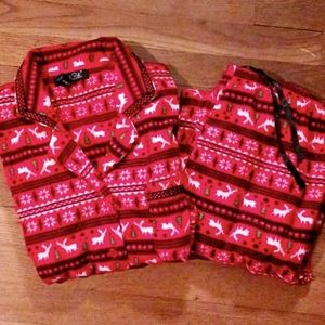 Rene Rofe Reindeer & Christnas Tree Pajamas, Sz L